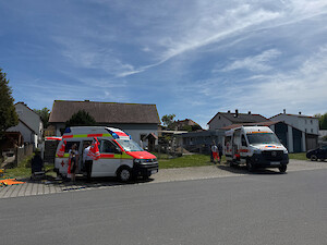 Bild Blaulichtmeile "10 Jahre GJF Vilseck"