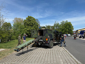 Bild Blaulichtmeile "10 Jahre GJF Vilseck"