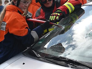 Bild Eindrucksvolle Schauübung der GJF beim Garagenfest in Schlicht